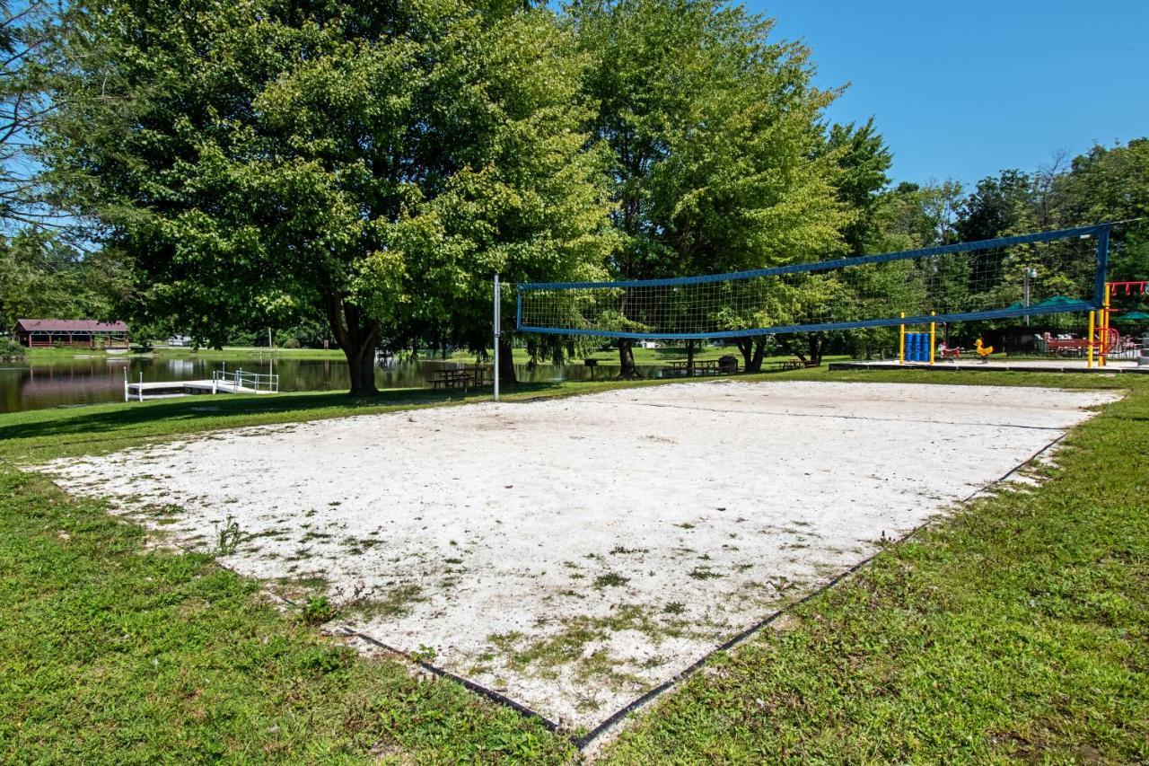 Hershey Camping Resort Park Model 6 Mount Wilson エクステリア 写真